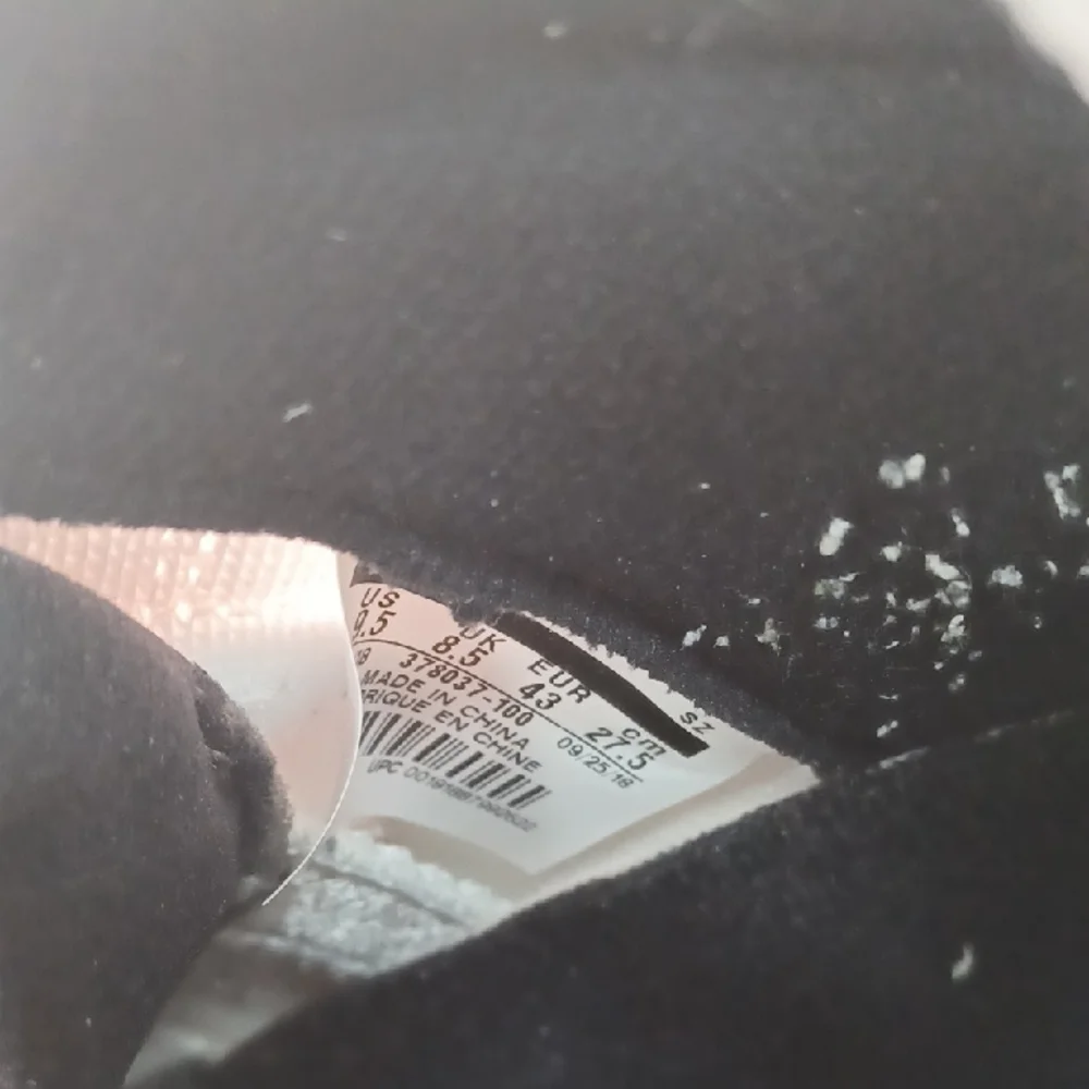 Pre-Owned Nike Air Jordan 11 Retro-White/Black Men Size 9.5US 378037100 - Picture 7 of 16